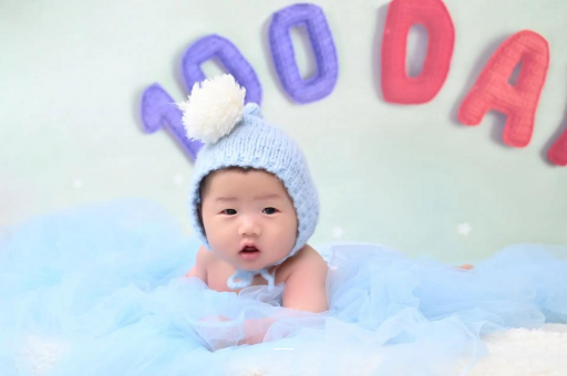 来宾宝宝拉屎有水